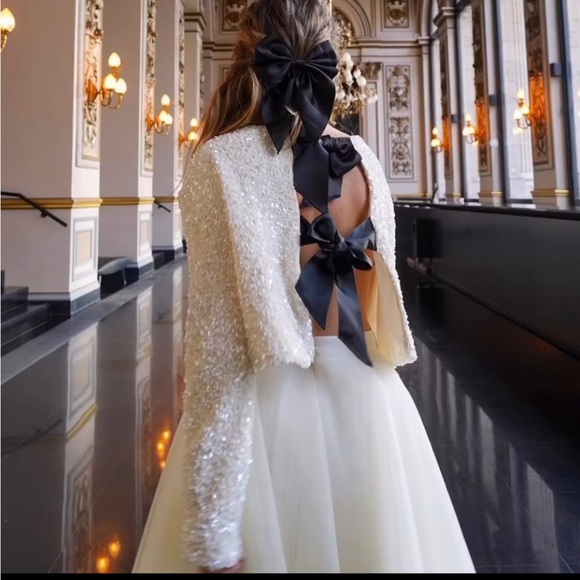 H&M viral bloggers fav white sequin black bow ribbon tie front cardigan / blouse - Picture 7 of 13